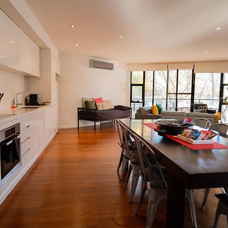 Large Executive 3 Bedroom Yarralumla Luaran gambar