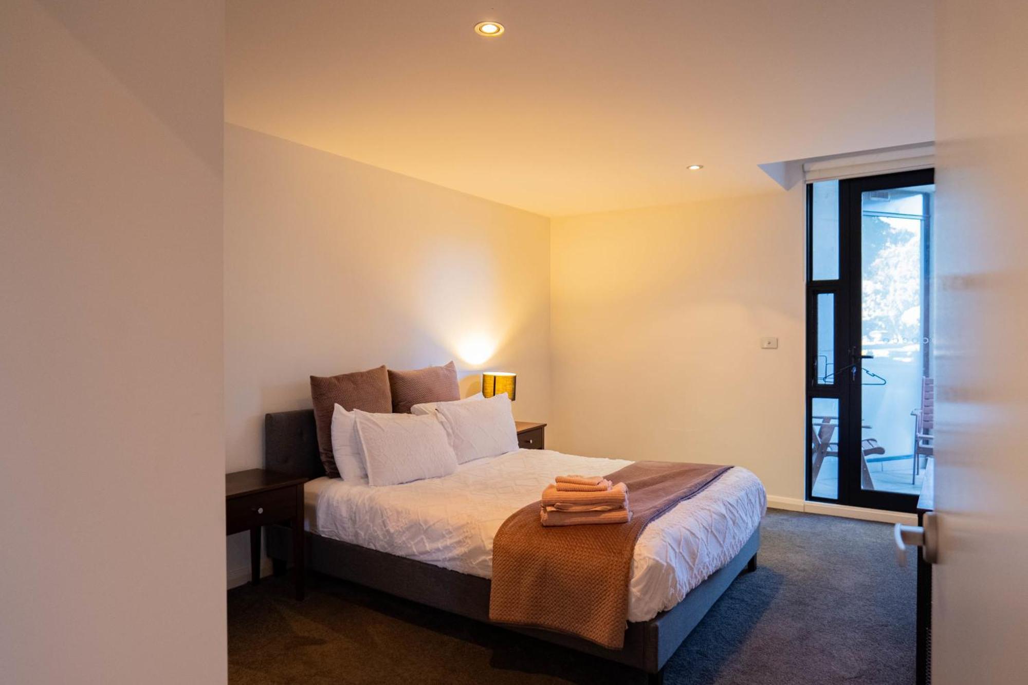 Large Executive 3 Bedroom Yarralumla Luaran gambar