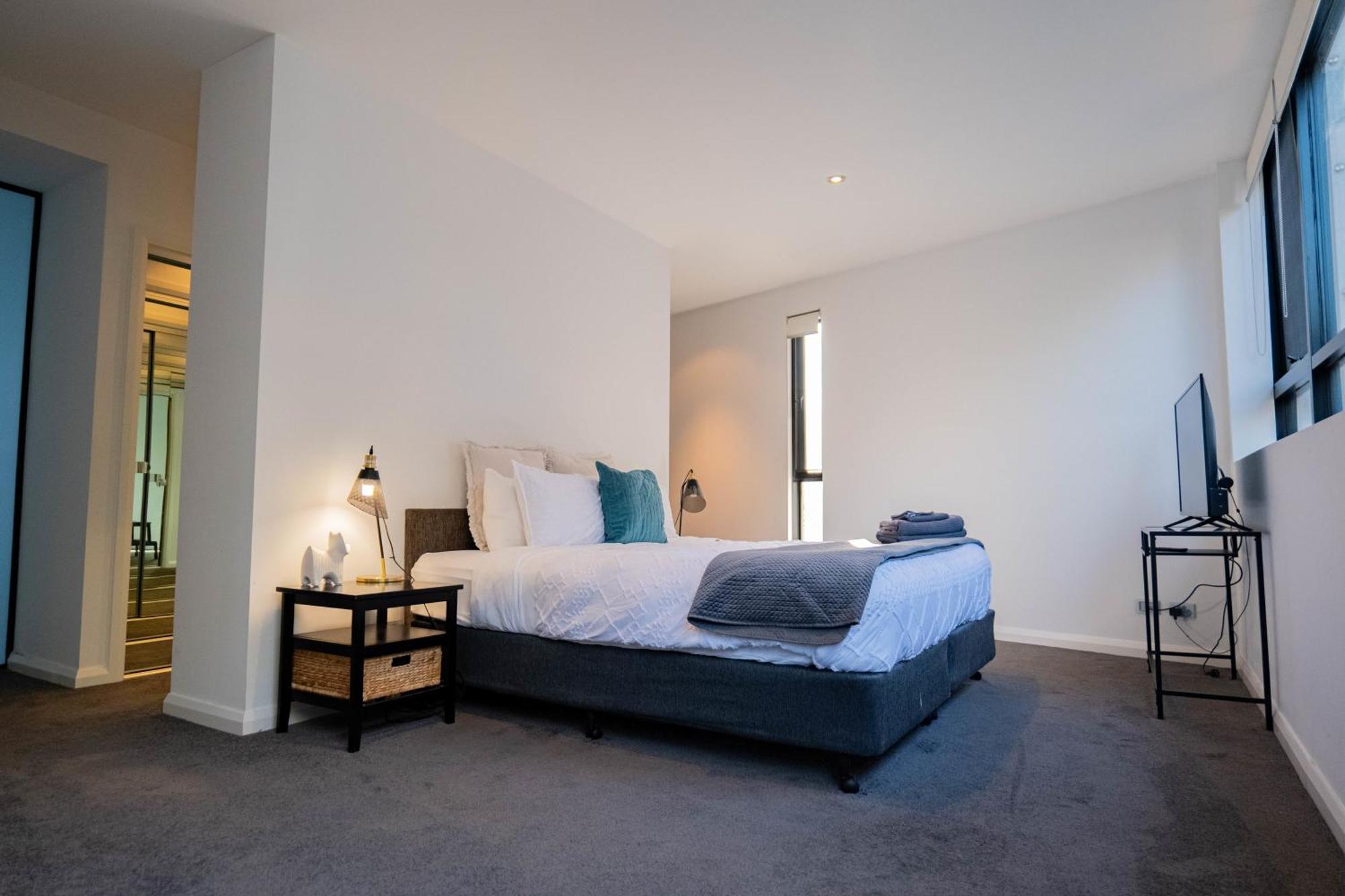 Large Executive 3 Bedroom Yarralumla Luaran gambar